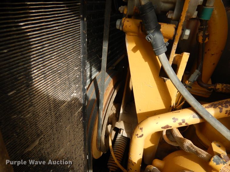 image for item JQ9297 1989 Caterpillar D8N  dozer