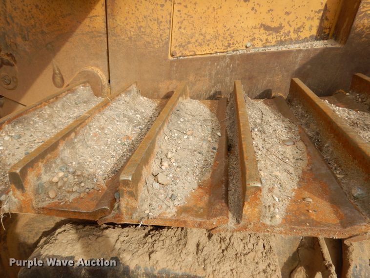 image for item JQ9297 1989 Caterpillar D8N  dozer