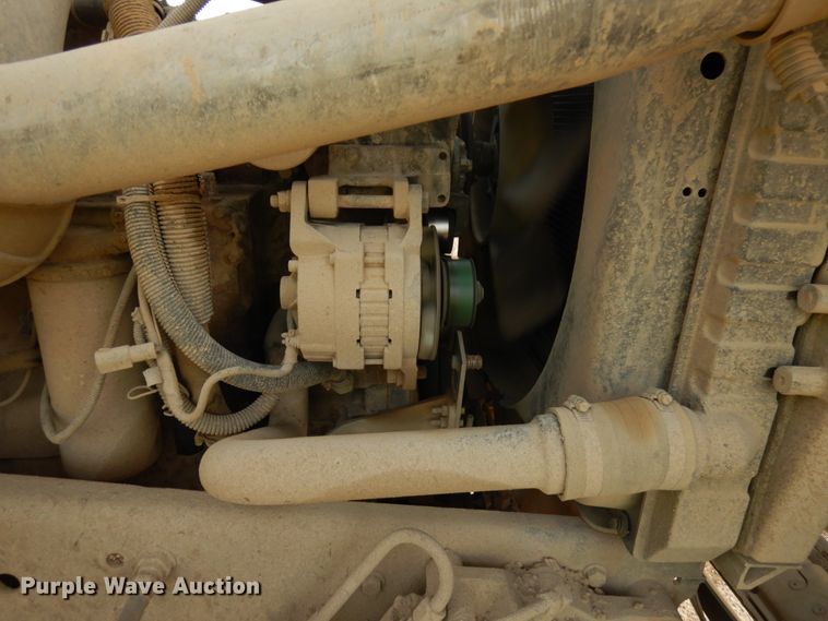 image for item JQ9298 1993 Ford LT8000F  dump truck