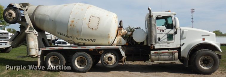 image for item JQ9303 2006 Kenworth W900  ready mix truck