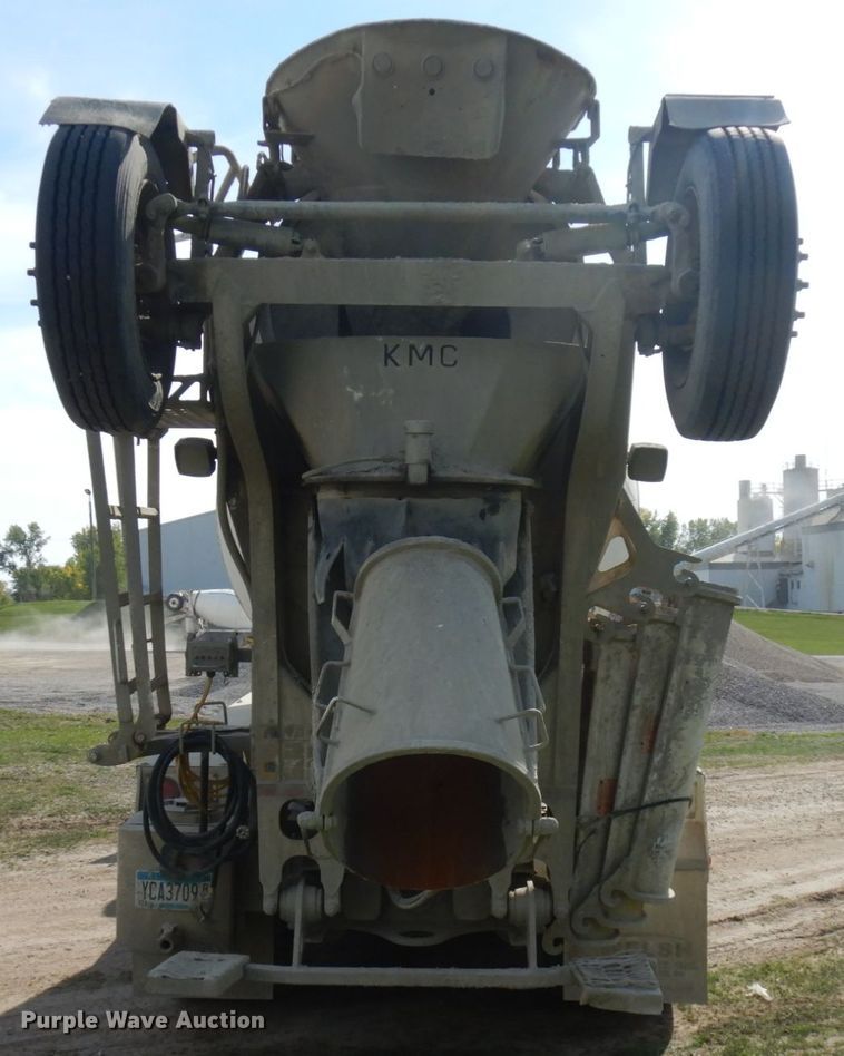 image for item JQ9303 2006 Kenworth W900  ready mix truck