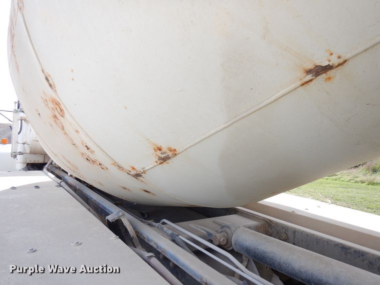 image for item JQ9303 2006 Kenworth W900  ready mix truck