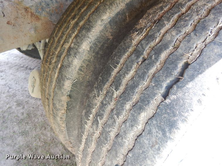 image for item JQ9303 2006 Kenworth W900  ready mix truck