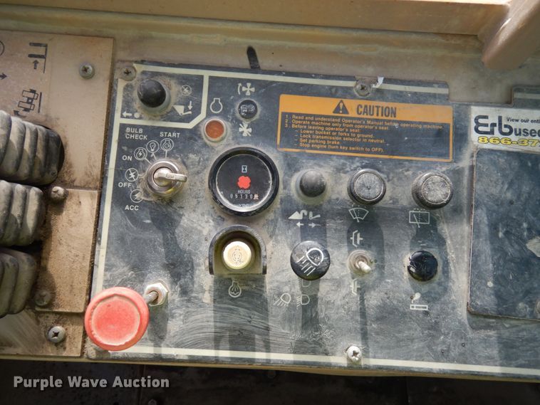 image for item JQ9304 1989 John Deere 644EZ  wheel loader