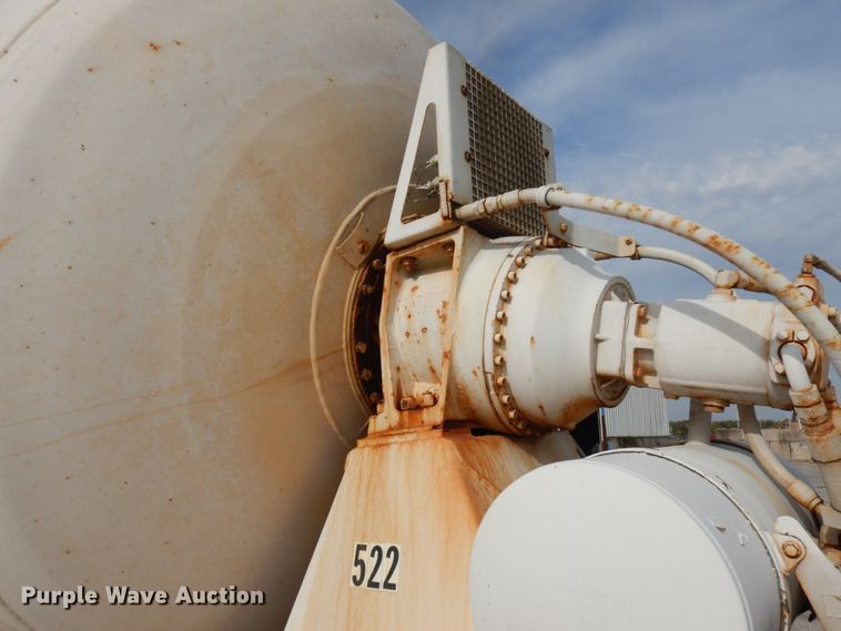 image for item JQ9305 1999 Mack RD688S  ready mix truck