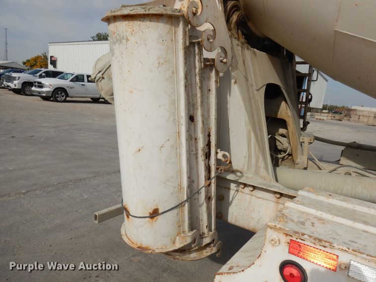 image for item JQ9305 1999 Mack RD688S  ready mix truck