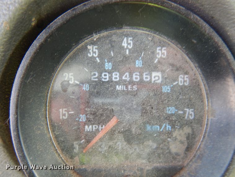 image for item JQ9305 1999 Mack RD688S  ready mix truck