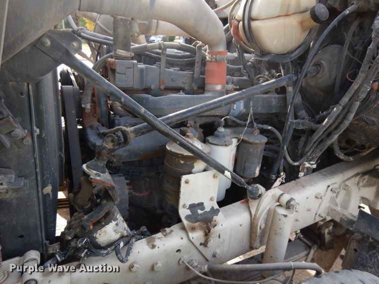 image for item JQ9305 1999 Mack RD688S  ready mix truck