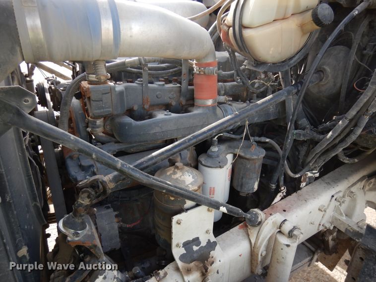 image for item JQ9305 1999 Mack RD688S  ready mix truck