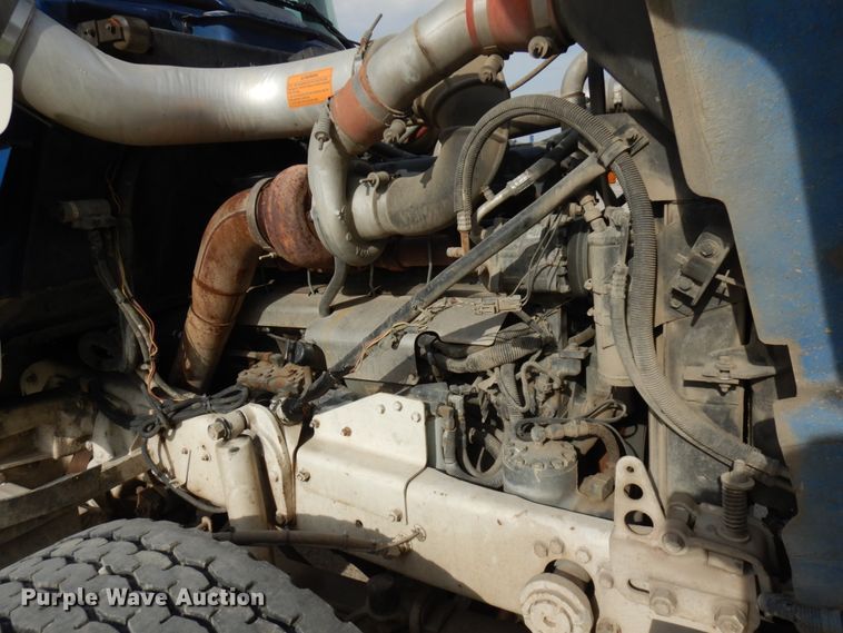 image for item JQ9305 1999 Mack RD688S  ready mix truck