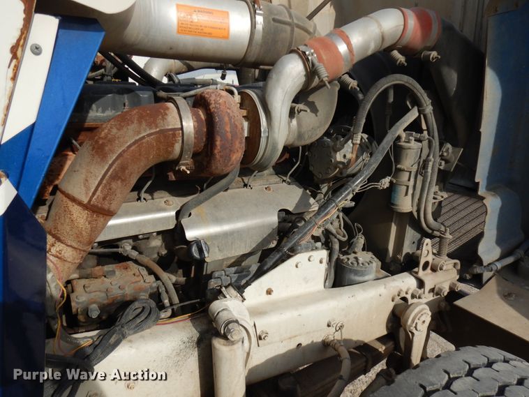 image for item JQ9305 1999 Mack RD688S  ready mix truck