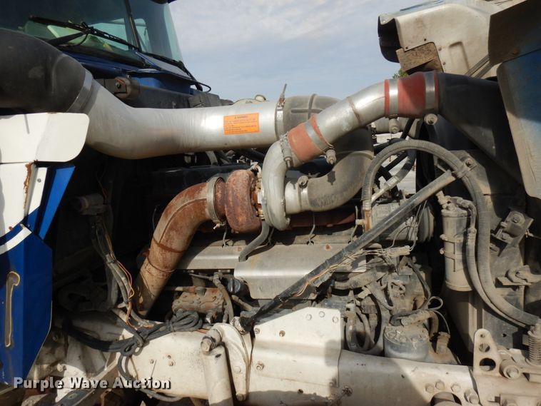 image for item JQ9305 1999 Mack RD688S  ready mix truck