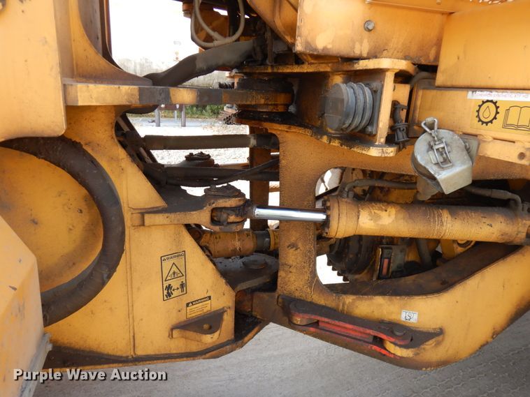 image for item JQ9307 2000 Volvo L220D  wheel loader