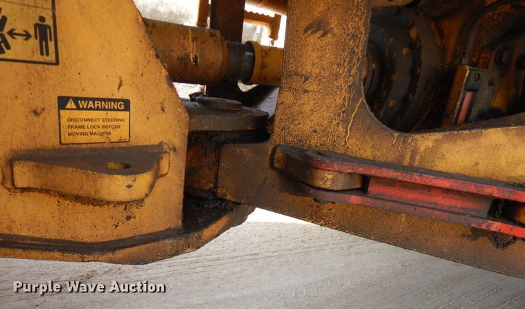 image for item JQ9307 2000 Volvo L220D  wheel loader