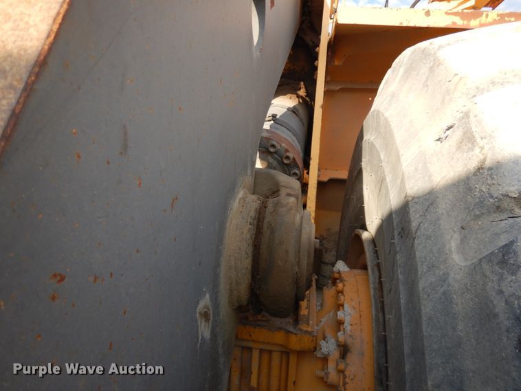 image for item JQ9307 2000 Volvo L220D  wheel loader