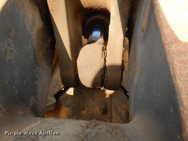 image for item JQ9307 2000 Volvo L220D  wheel loader