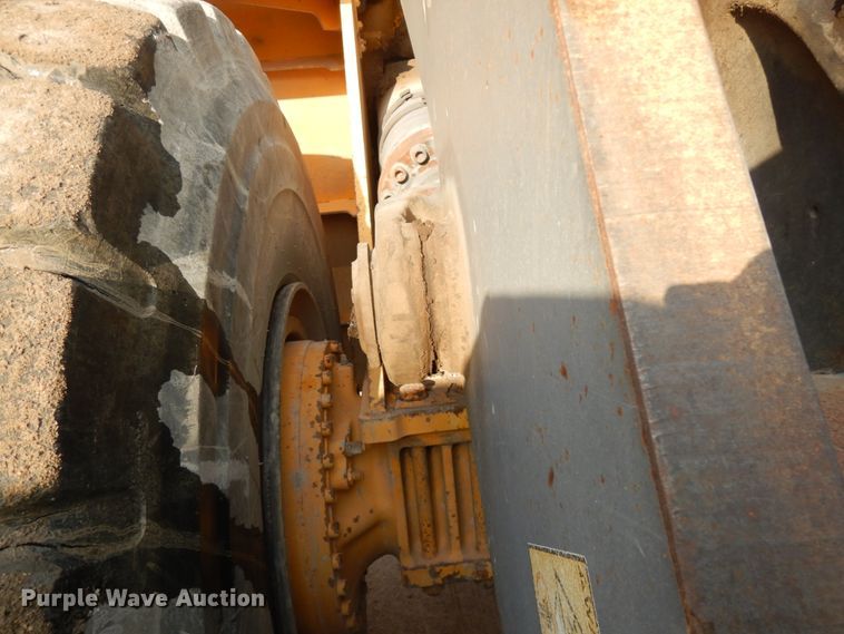 image for item JQ9307 2000 Volvo L220D  wheel loader