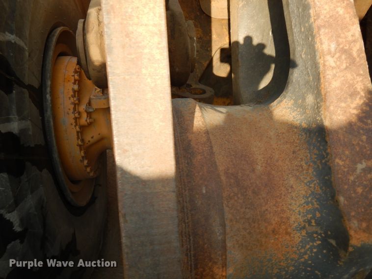 image for item JQ9307 2000 Volvo L220D  wheel loader