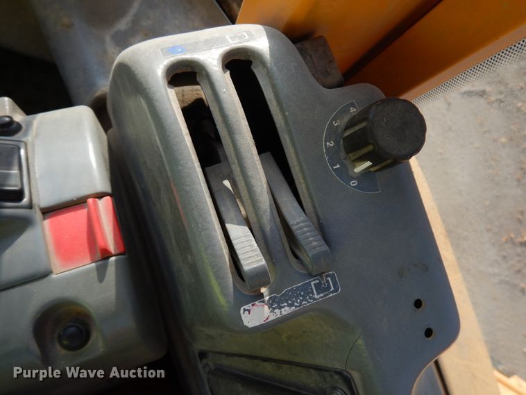 image for item JQ9307 2000 Volvo L220D  wheel loader