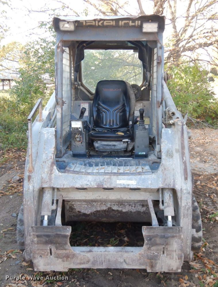 image for item JQ9310 Takeuchi TL130  tracked skid steer loader