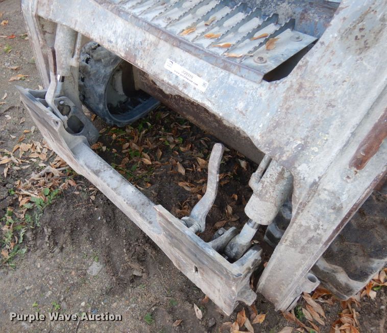 image for item JQ9310 Takeuchi TL130  tracked skid steer loader