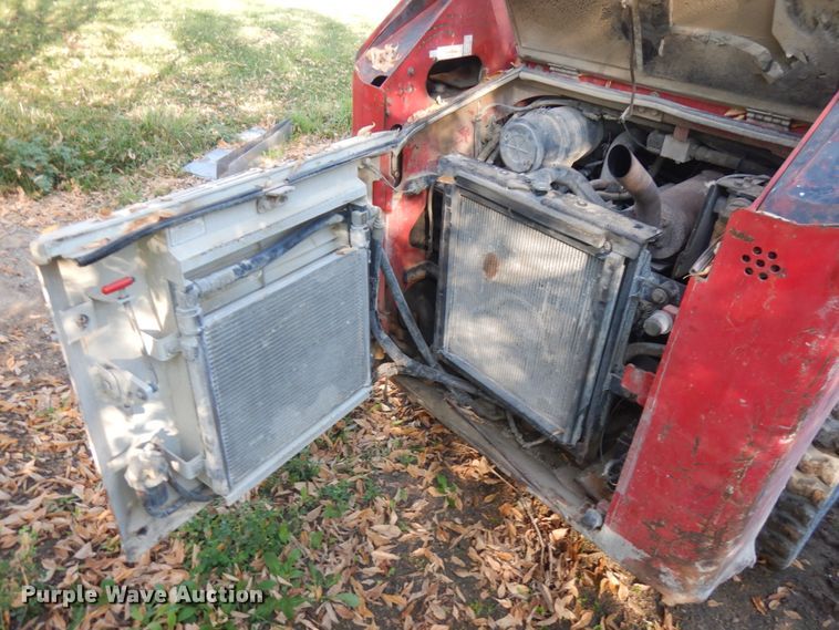 image for item JQ9310 Takeuchi TL130  tracked skid steer loader