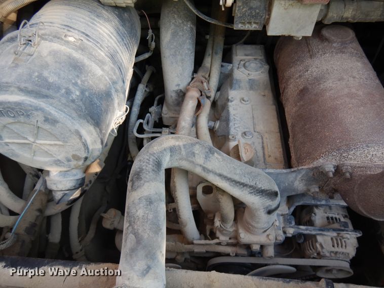 image for item JQ9310 Takeuchi TL130  tracked skid steer loader