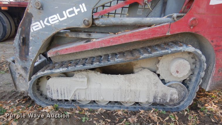 image for item JQ9310 Takeuchi TL130  tracked skid steer loader