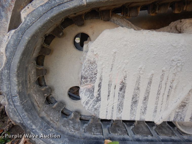 image for item JQ9310 Takeuchi TL130  tracked skid steer loader