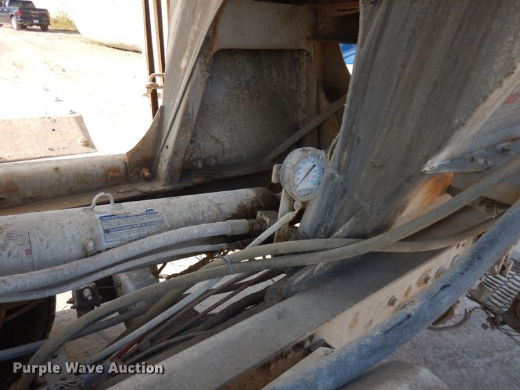 image for item JQ9312 2002 Volvo VHD  ready mix truck