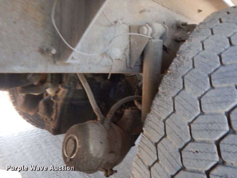 image for item JQ9312 2002 Volvo VHD  ready mix truck