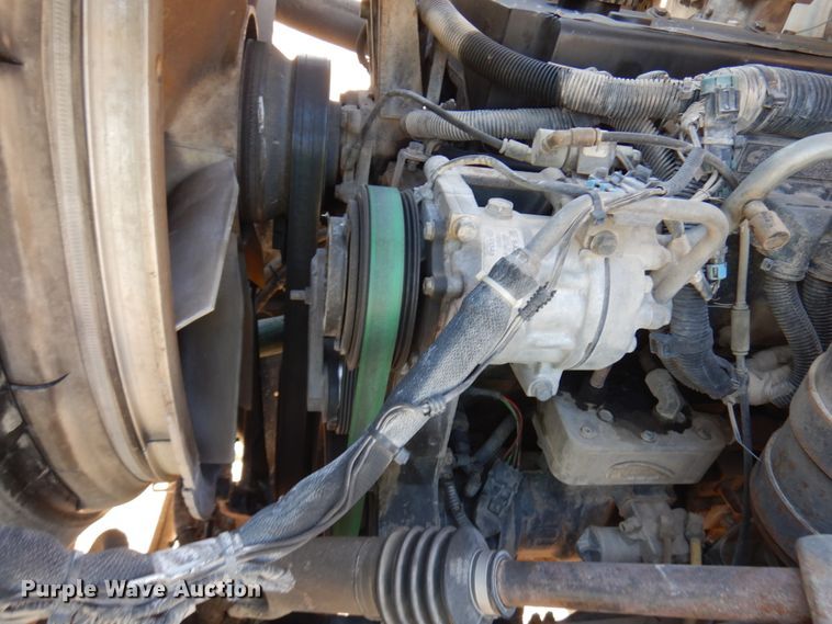 image for item JQ9312 2002 Volvo VHD  ready mix truck