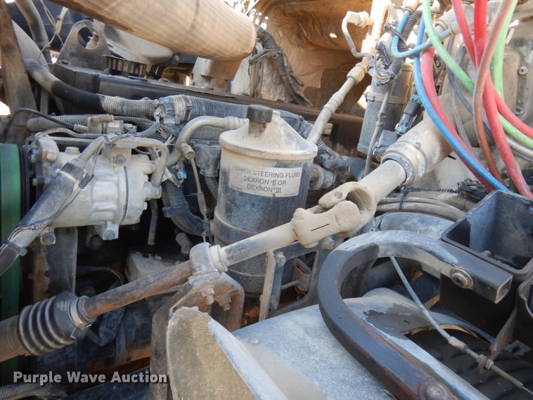 image for item JQ9312 2002 Volvo VHD  ready mix truck