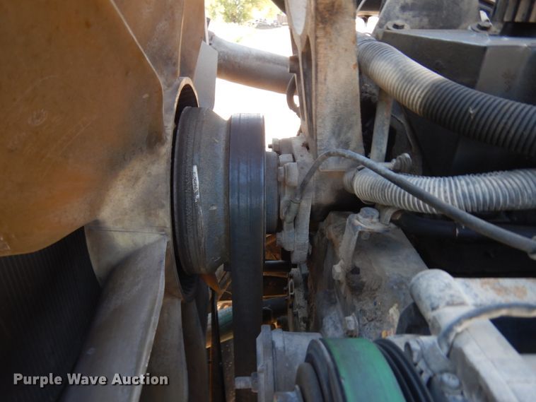 image for item JQ9312 2002 Volvo VHD  ready mix truck