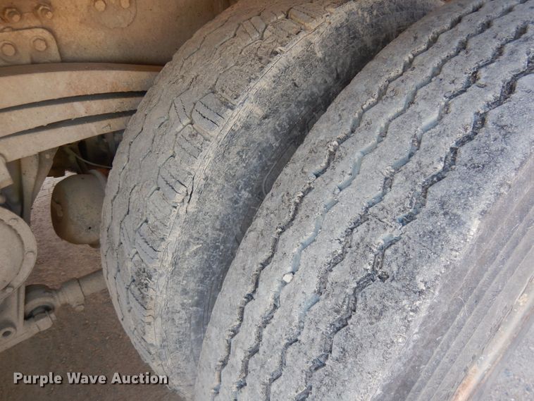 image for item JQ9312 2002 Volvo VHD  ready mix truck