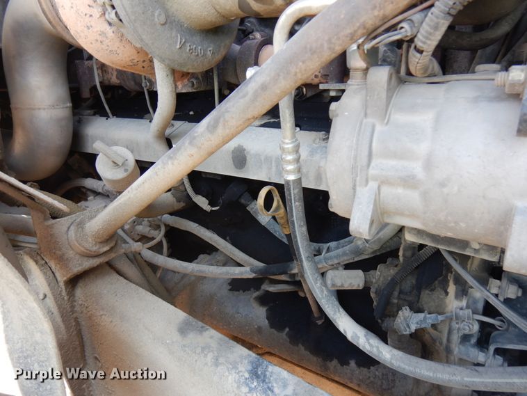 image for item JQ9314 2003 Mack CV513  dump truck