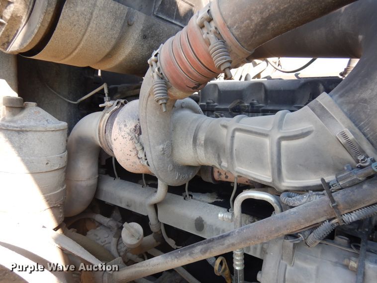 image for item JQ9314 2003 Mack CV513  dump truck