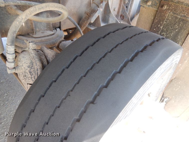 image for item JQ9314 2003 Mack CV513  dump truck