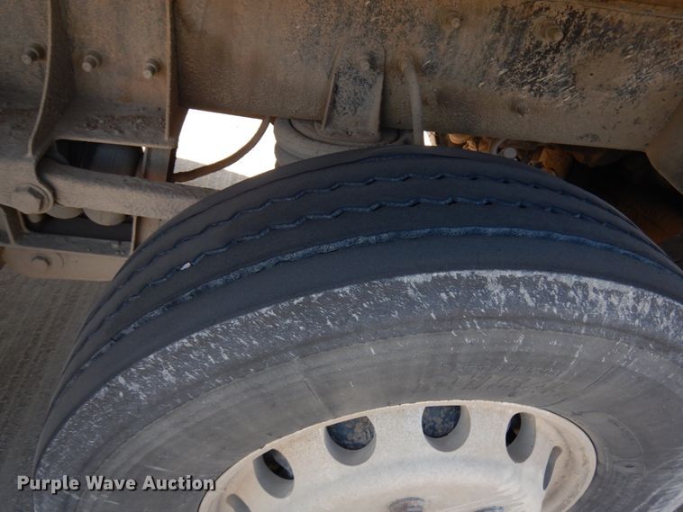 image for item JQ9314 2003 Mack CV513  dump truck