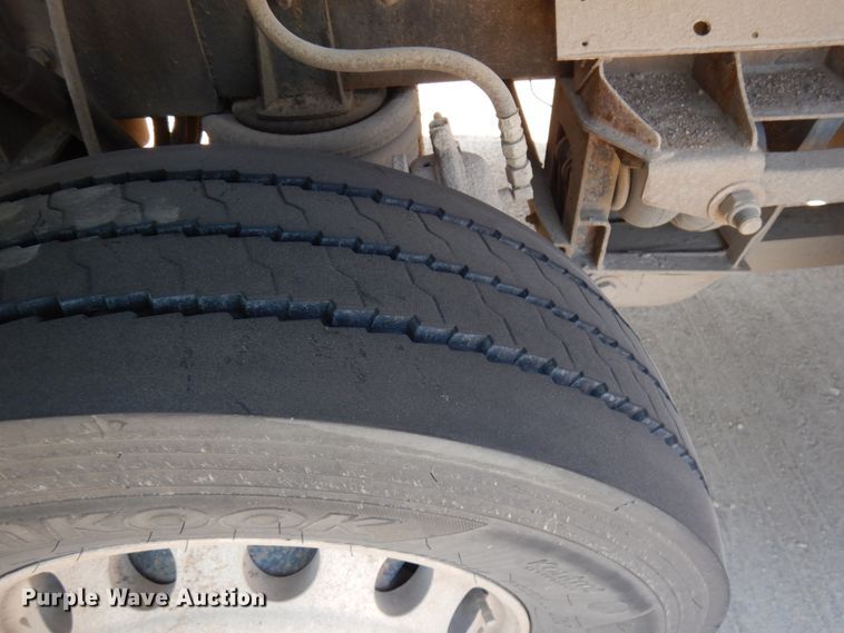 image for item JQ9314 2003 Mack CV513  dump truck