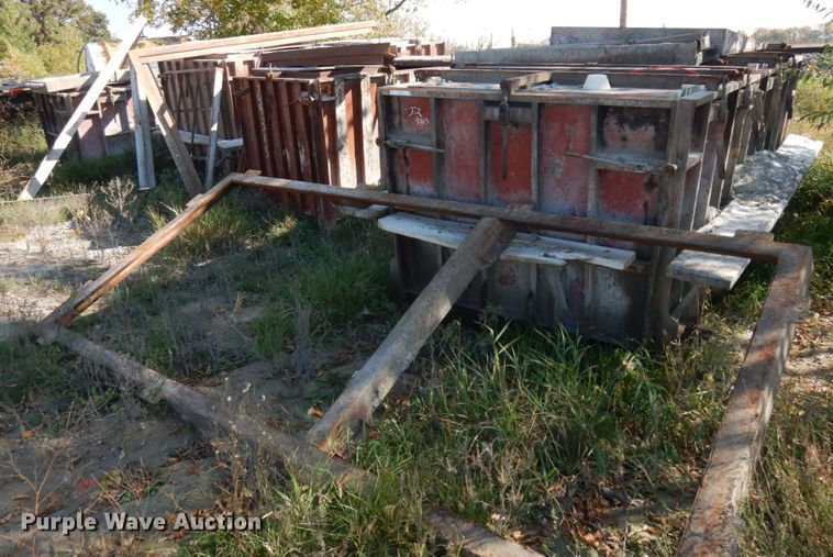 image for item JQ9315 (11) Septic tank molds