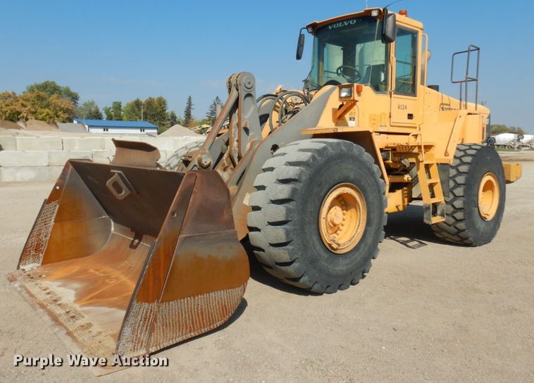 image for item JQ9317 2005 Volvo L150E  wheel loader