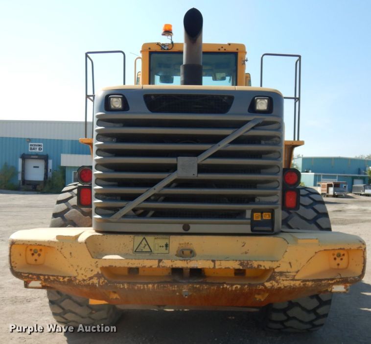 image for item JQ9317 2005 Volvo L150E  wheel loader