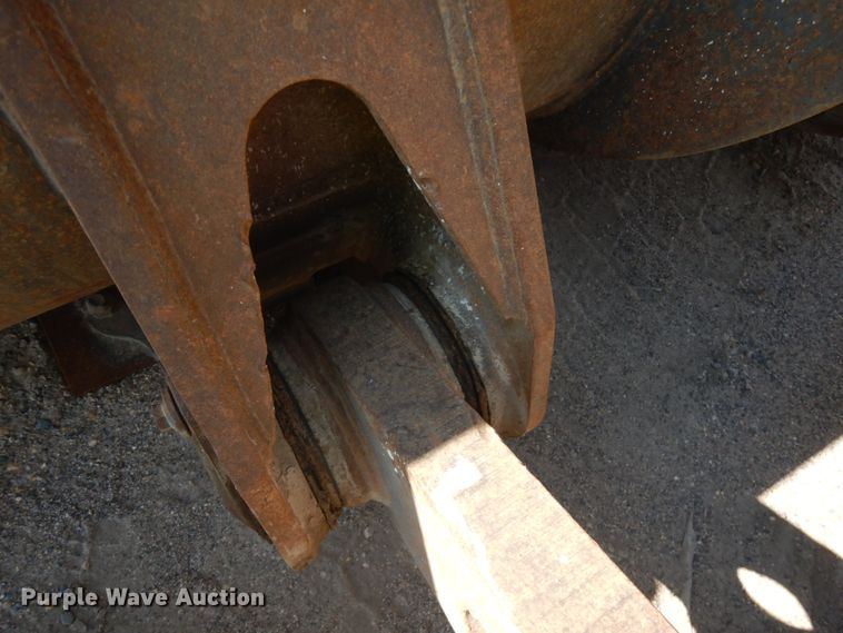 image for item JQ9317 2005 Volvo L150E  wheel loader