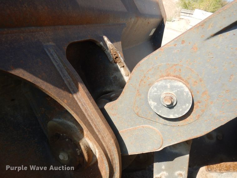 image for item JQ9317 2005 Volvo L150E  wheel loader