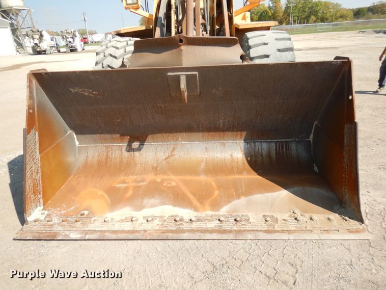 image for item JQ9317 2005 Volvo L150E  wheel loader