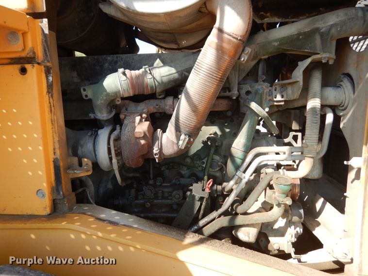 image for item JQ9317 2005 Volvo L150E  wheel loader