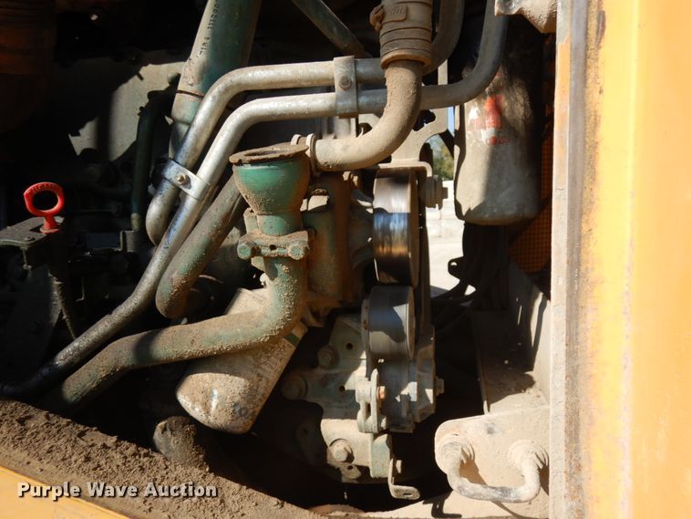 image for item JQ9317 2005 Volvo L150E  wheel loader