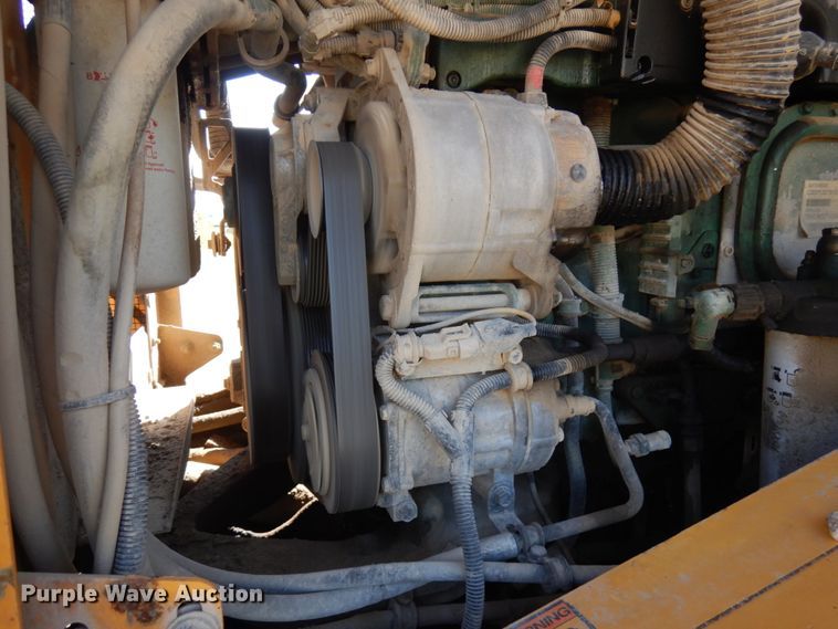 image for item JQ9317 2005 Volvo L150E  wheel loader