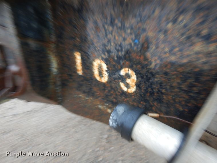 image for item JQ9320 1987 Ward  flatbed trailer